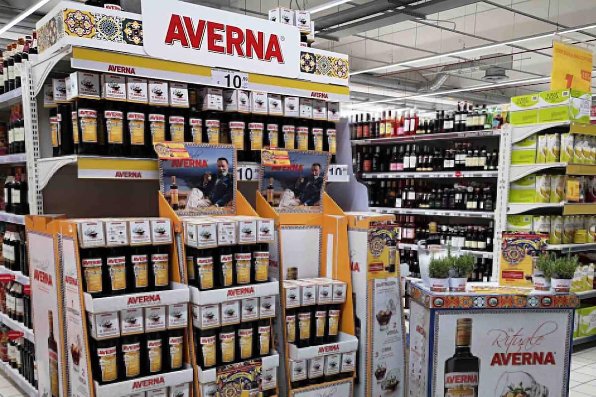 Retail Design: esempio di Branding e progettazione di luoghi per marchi. Hostess e Promoter per Averna.